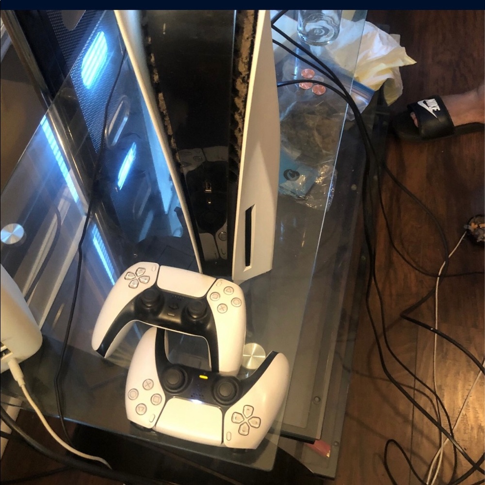 Ps5 - Picture 4 of 5